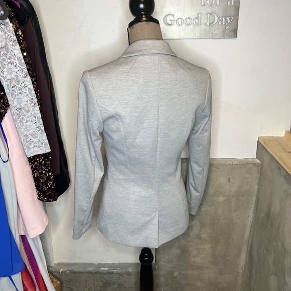 H&M gray jacket - Picture 2 of 2